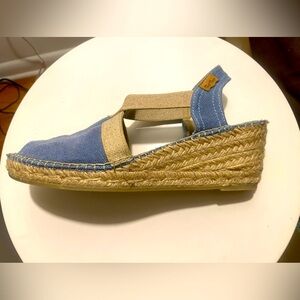 Brand new Toni Pons espadrille shoes